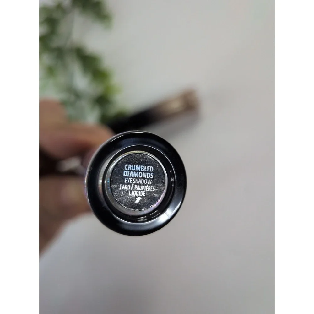NEW LOT 2!😍Mac Dazzleshadow Liquid Eyeshadow Crumbled Diamonds Flash or Dash‎